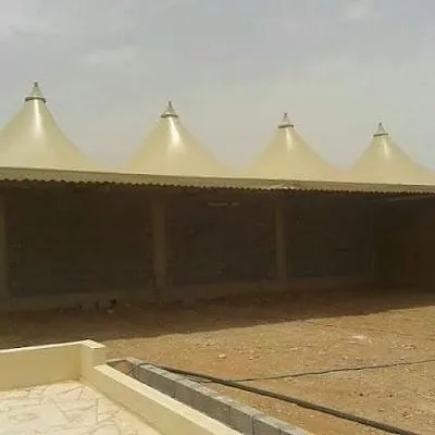 حداد تركيب مظلة هرمية لسيارات بالرياض
