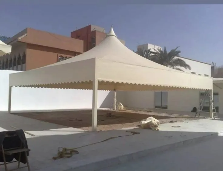 حداد تركيب مظلة هرمية لسيارات بالرياض