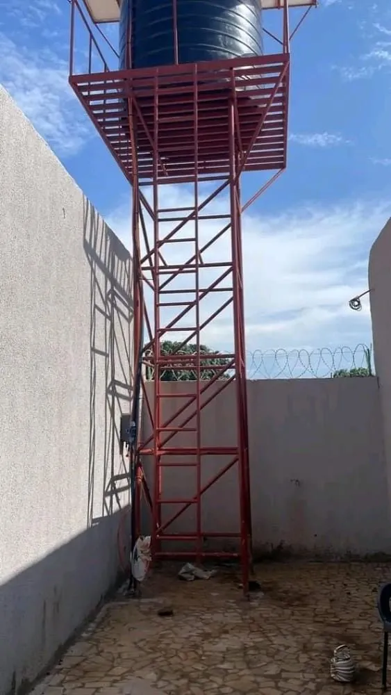 تركيب أفضل قواعد حديدية للخزنات في الرياض