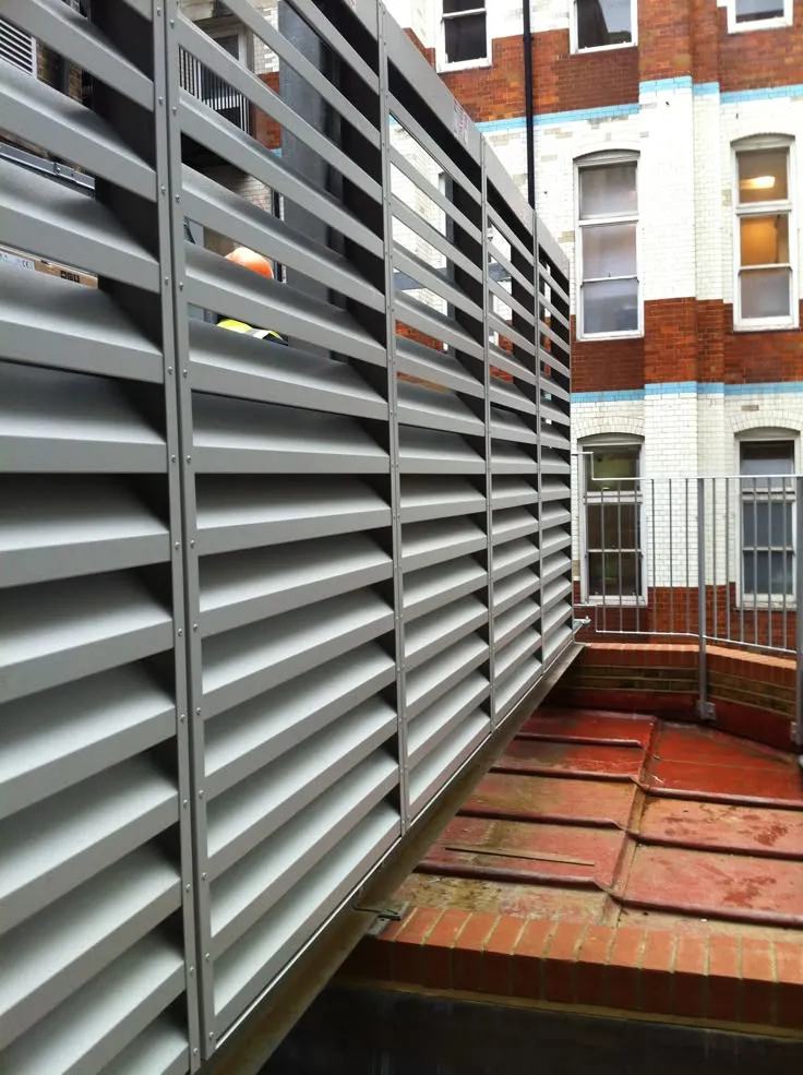 حداد  سواتر بيوت ومنازل اسعار مغرية في الرياض