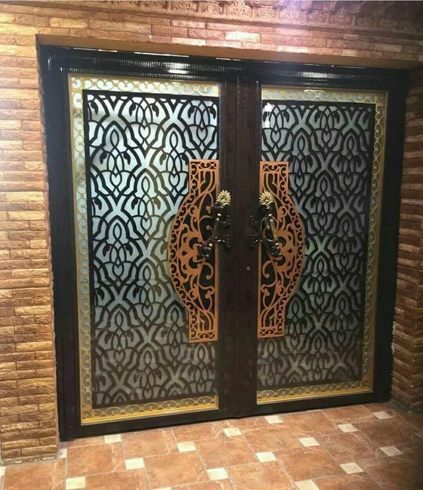 أبواب حديد متنقلة صيانة أبواب منزلية في الرياض