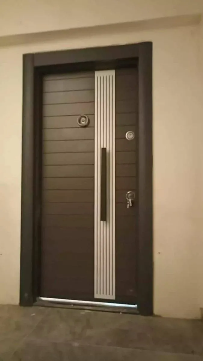 أبواب حديد متنقلة صيانة أبواب منزلية في الرياض