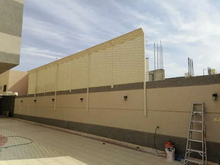 مطلوب مقاول تركيب سواتر استرحة في الرياض