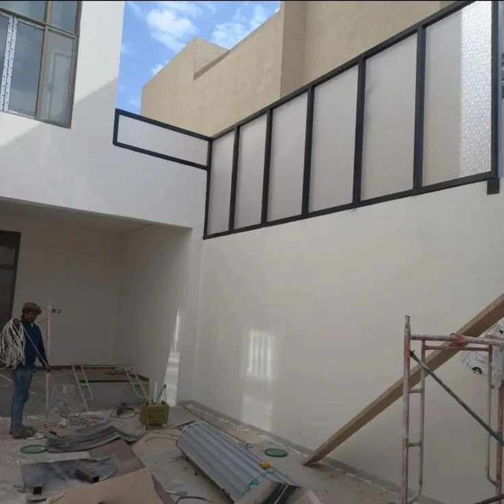 مطلوب مقاول تركيب سواتر استرحة في الرياض