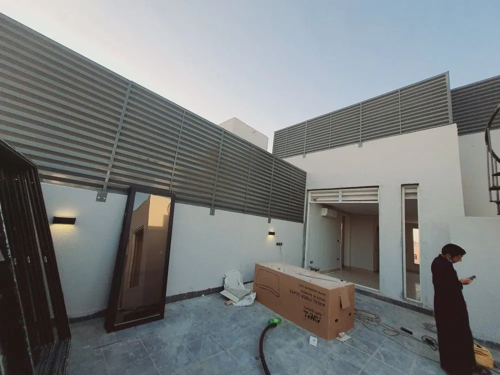 حداد سواتر مشاريع جنوب الرياض