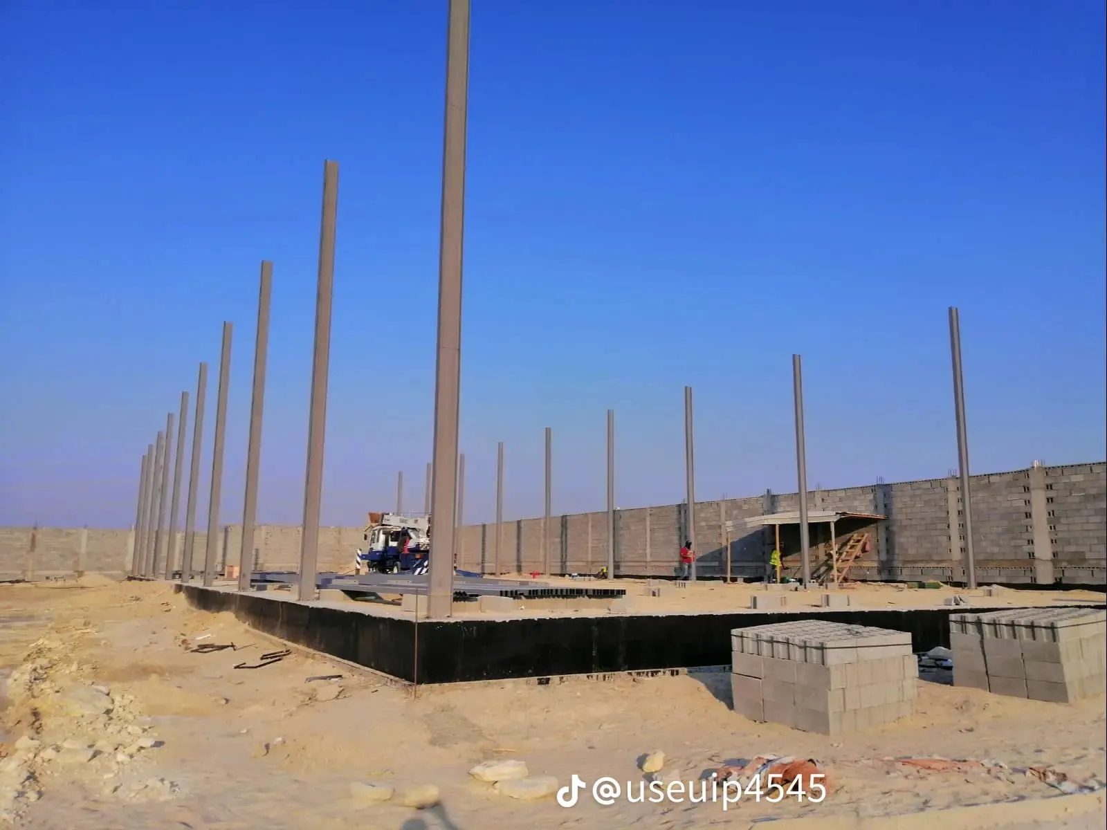 مستودع ارتداد |كم متر مستودعات سندوتش بنل في الرياض