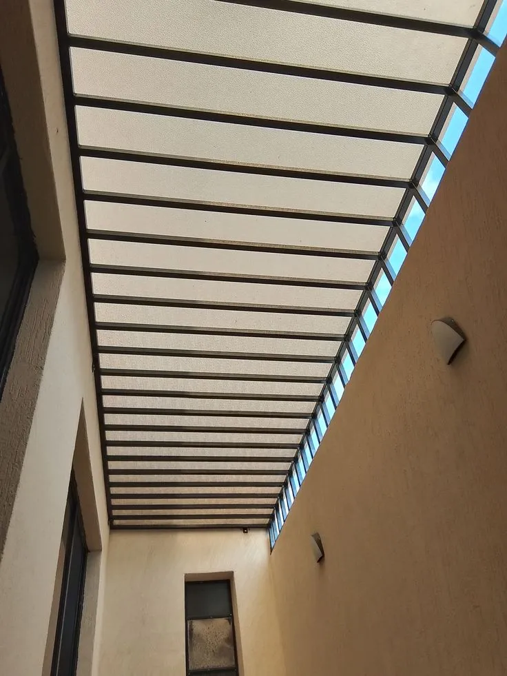 مظلات مداخل للشركات  مظلة فوق باب البيت الرياض