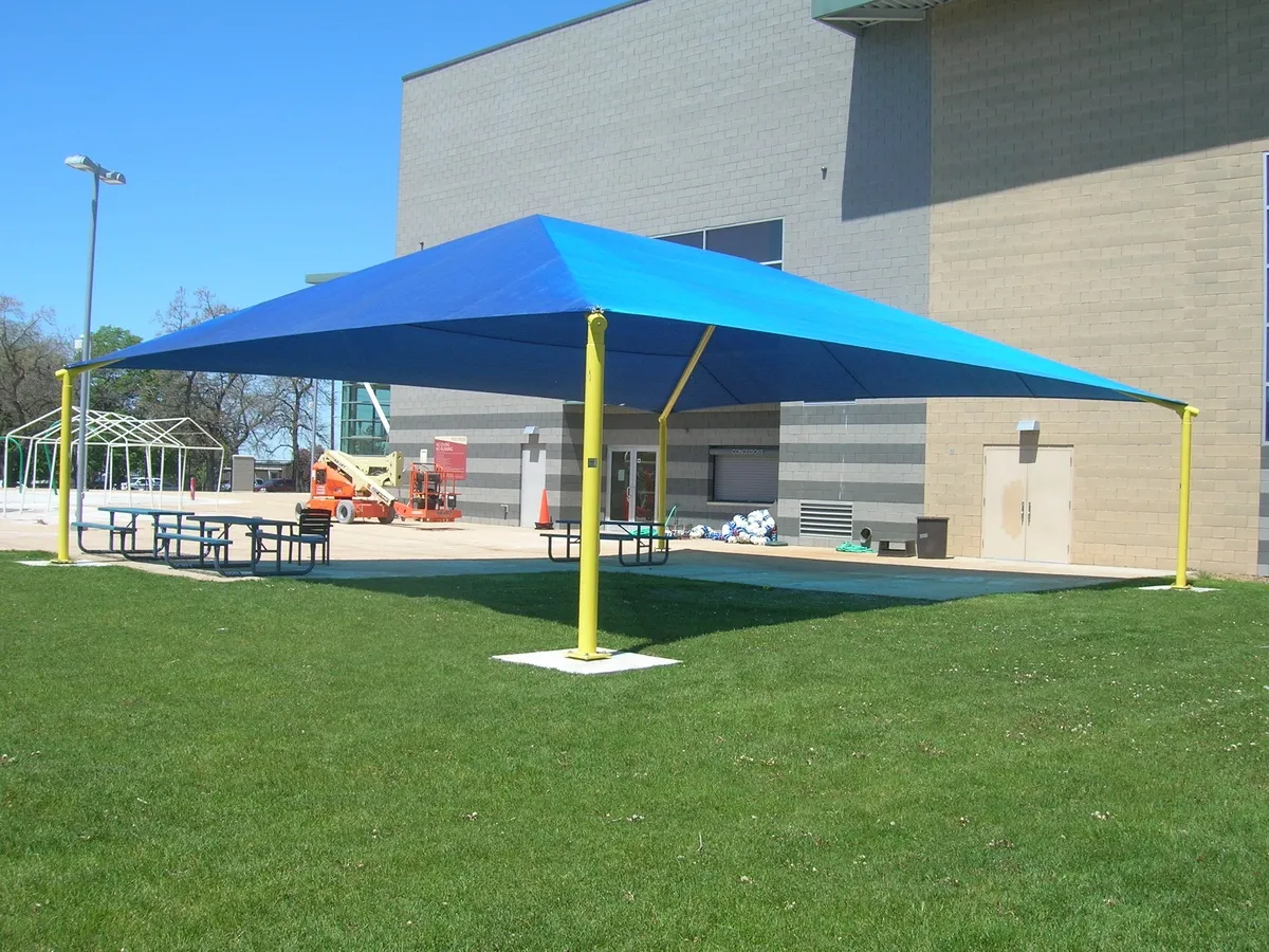 أفضل سعر مظلات وسواتر حديد في الرياض