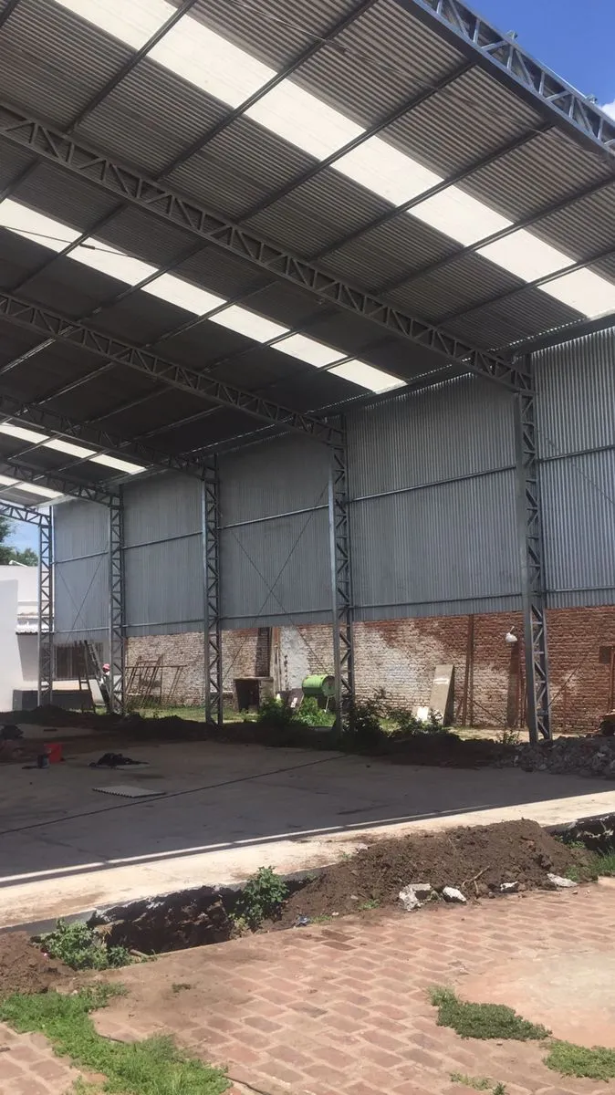  ورشة ساندوتش بنل للمستودعات في الرياض