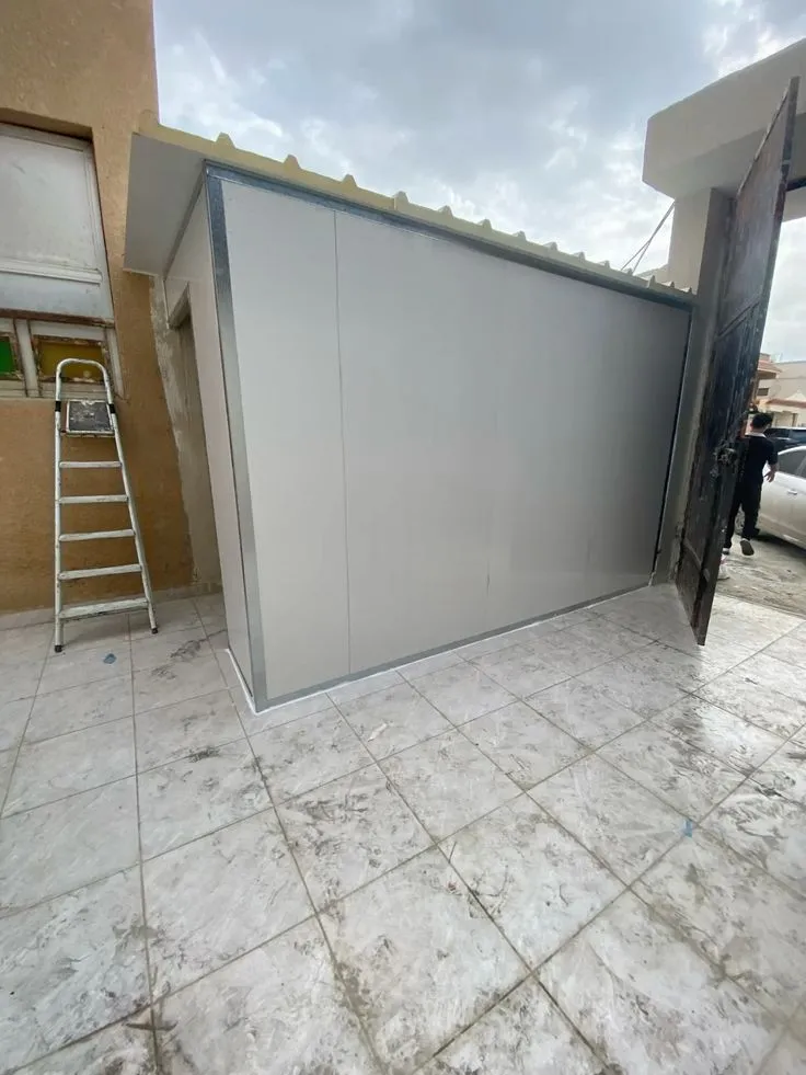 تصميم وتركيب  غرف ساندوتش بنل شمال الرياض