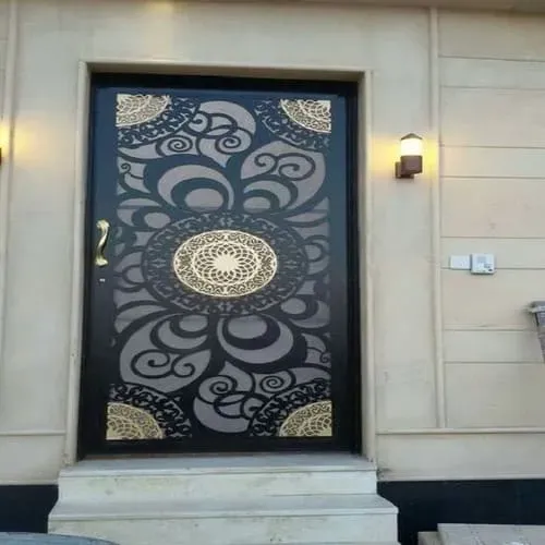 حداد أبواب في الرياض | تفصيل وتركيب أبواب حديد بالرياض