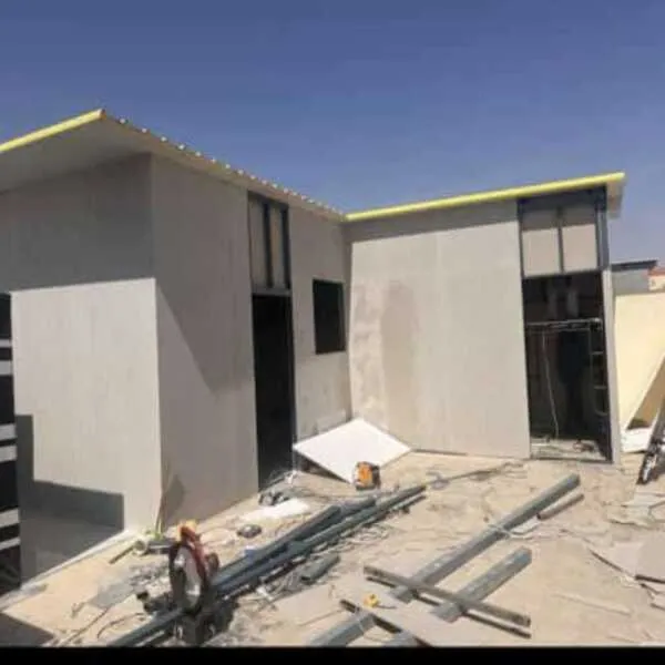 ساندوتش بانل في الرياض | توريد وتركيب جميع الأنواع