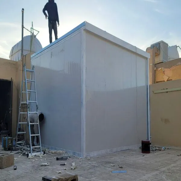 ساندوتش بانل في الرياض | توريد وتركيب جميع الأنواع