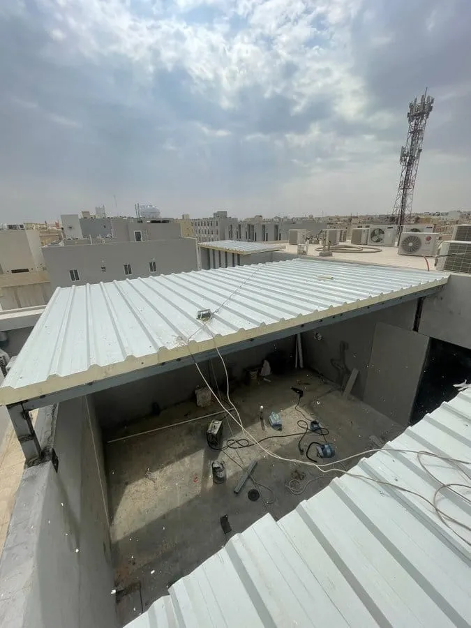 ألواح ساندوتش بانل في الرياض – الأنواع والأسعار