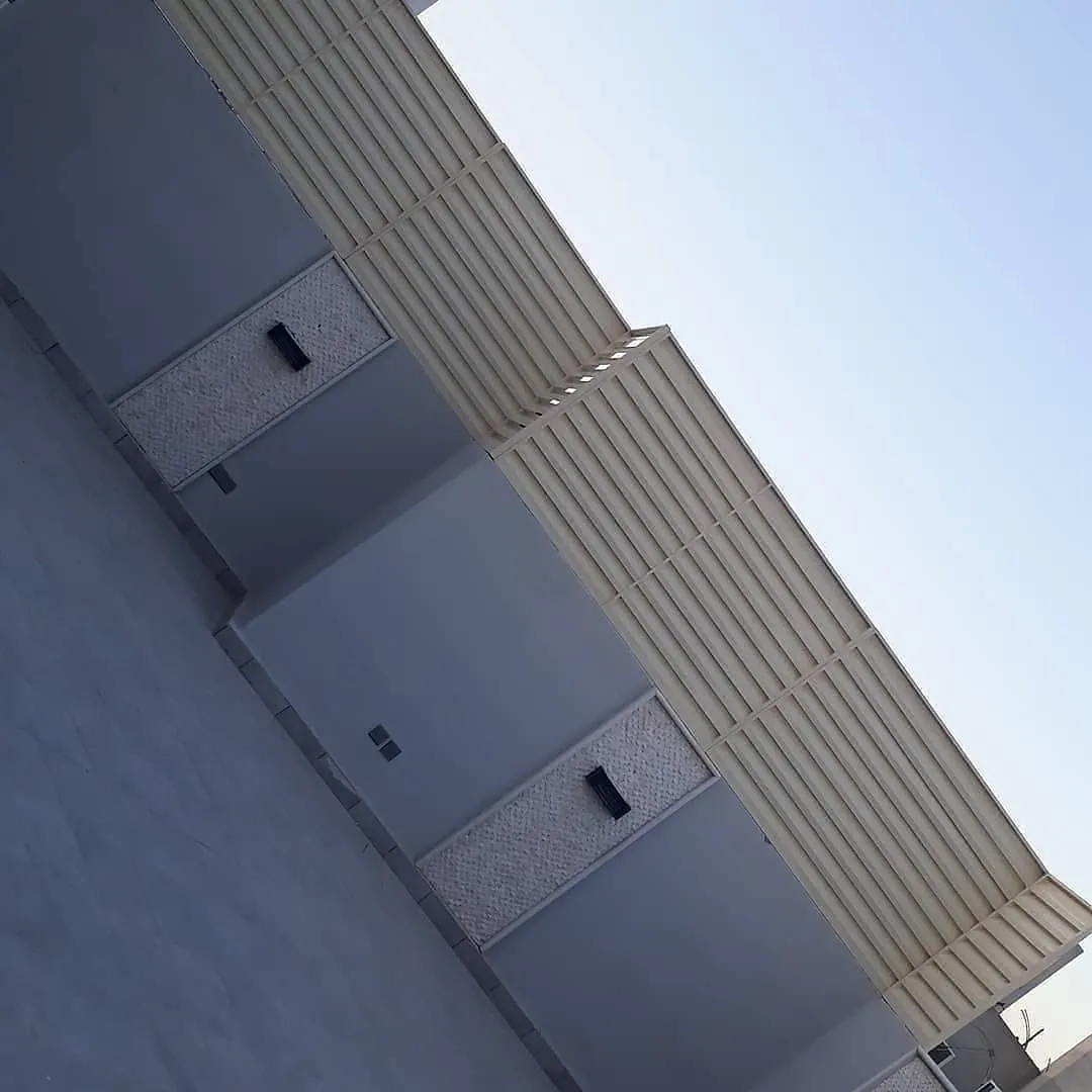 سواتر فلل بالرياض