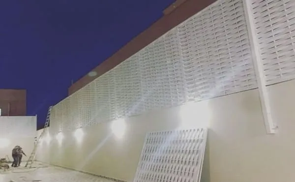 سواتر فلل بالرياض