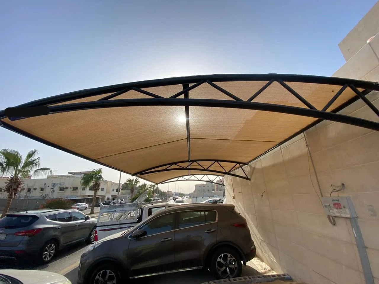 مظلات سيارات حي الياسمين: حماية لسيارتك بتصاميم جديده