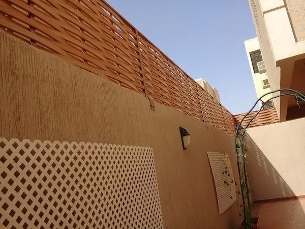 سواتر أسطح بالرياض | حواجز خصوصية للسطح وتصاميم عصرية